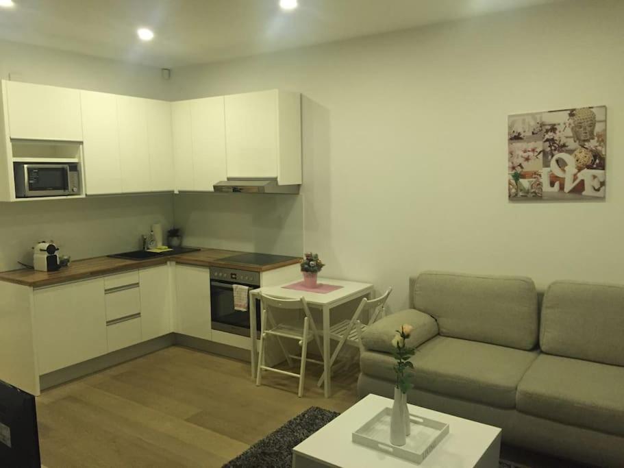 New Apartment - 10 Min Downtown Виена Екстериор снимка